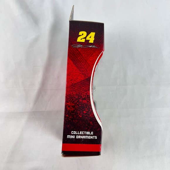 Nascar #24 Jeff Gordon Helmet Hood Tire Mini Christmas Ornament 6 Pc Set 2007 - Picture 4 of 10